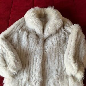 Silver fox Saga Fox fur coat, size small